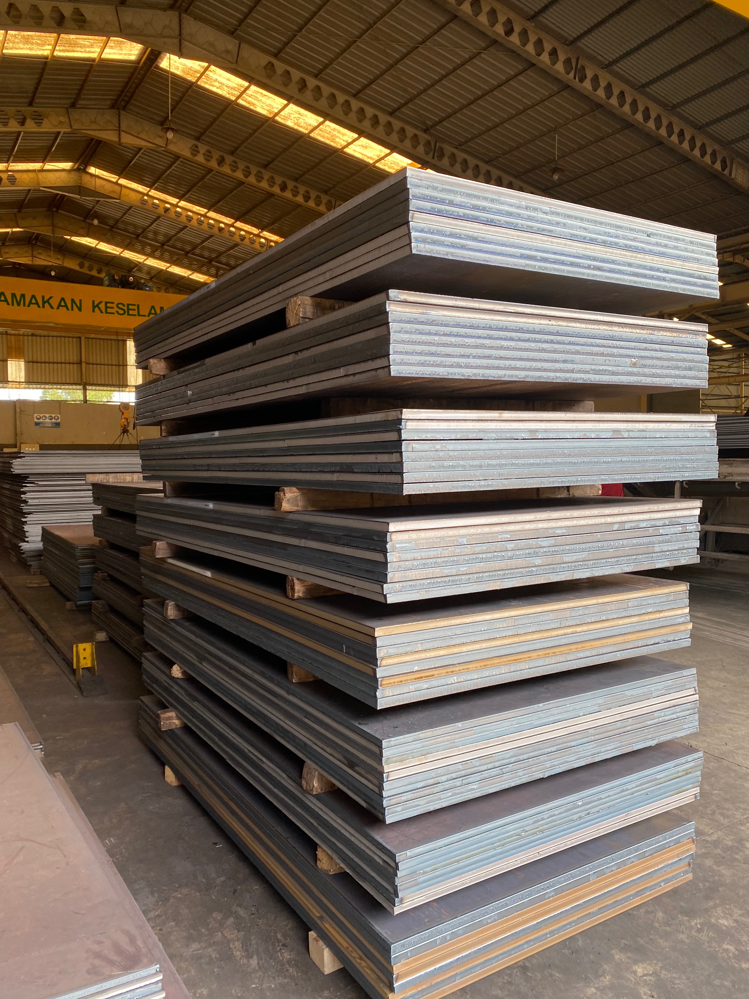 Material baja PT Putra Setia Sukses Bersama